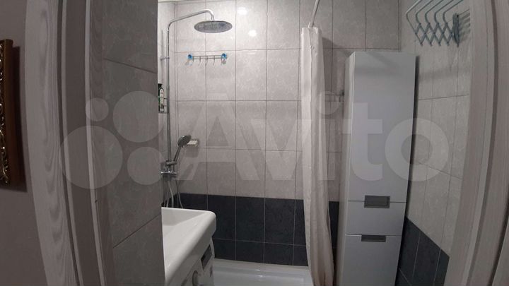 3-к. квартира, 92 м², 9/10 эт.