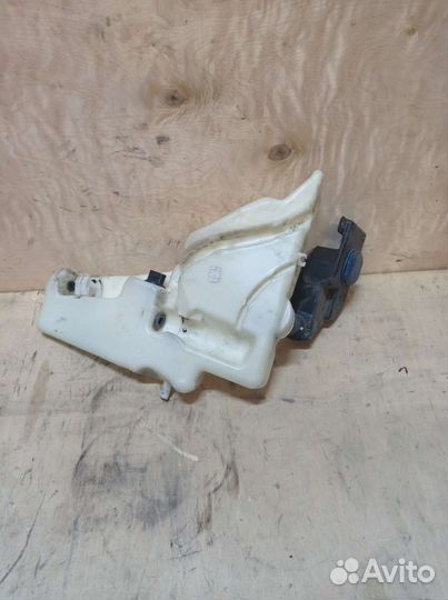 Бачок омывателя Ауди А4 Б8 А5