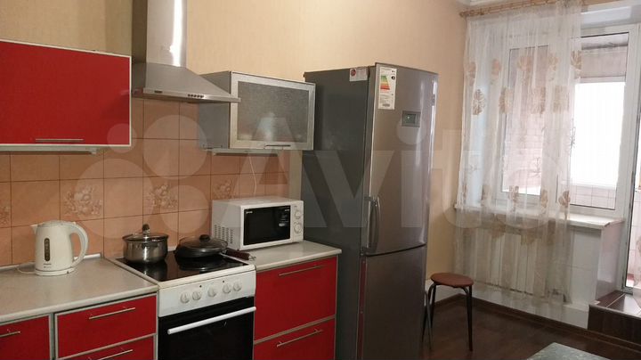 2-к. квартира, 67 м², 1/9 эт.