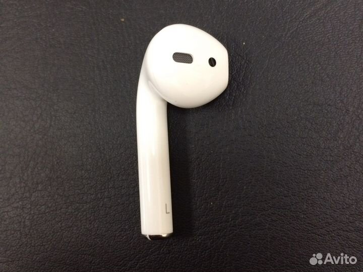 Airpods 2 левый наушник A2031