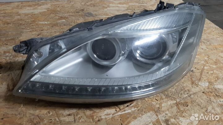 Фара Mercedes передняя левая W221