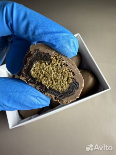 Финики в шоколаде с дубайской начинкой