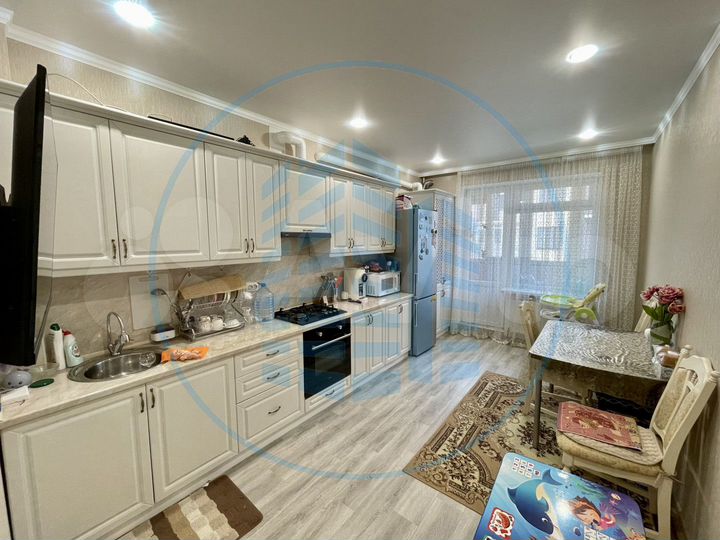 2-к. квартира, 62,5 м², 1/3 эт.