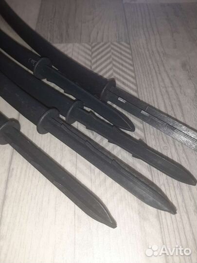 Дуги для парника новые с колышками