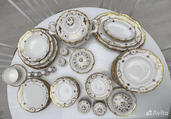 Столовый сервиз костяной фарфор
