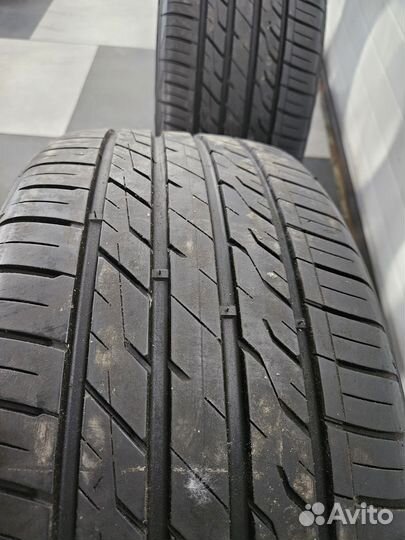 ARROYO GRAND SPORT A/S 245/40 R19 98