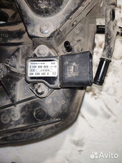 03C129711Q Коллектор впускной VAG VW tiguan Тигуан