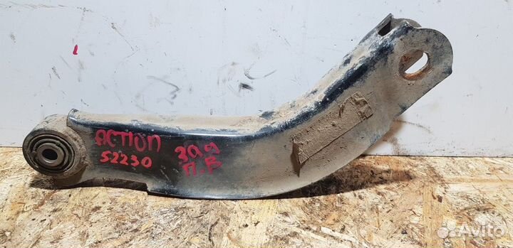 Рычаг задний поперечный верхний правый