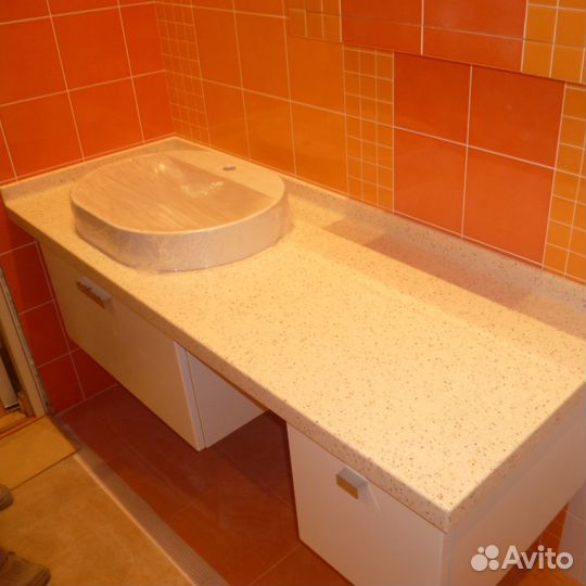 Столешницы в ванну из искусственного камня