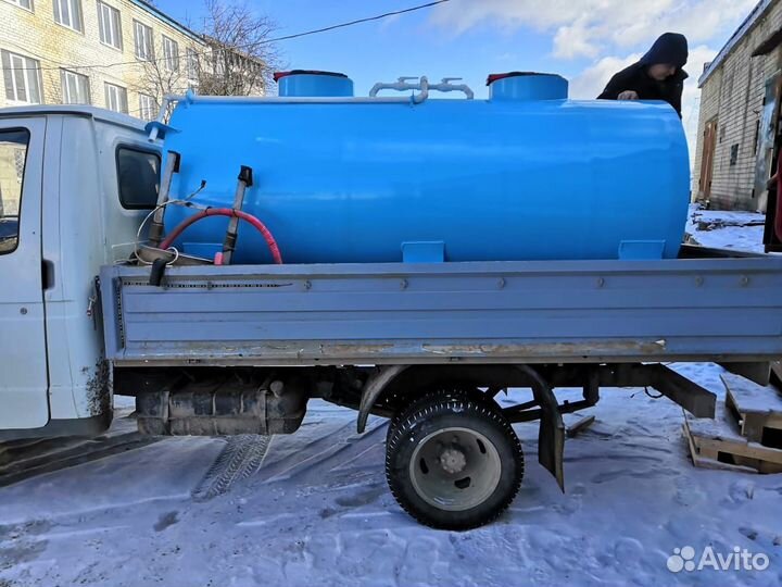 Пластиковые и металлические баки и ёмкости