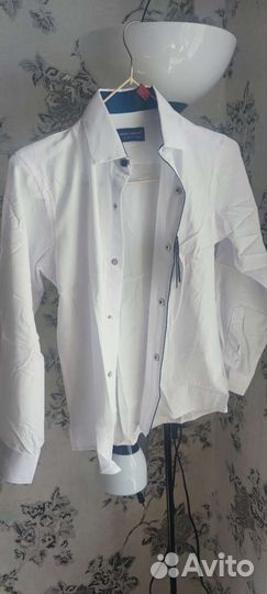 Рубашка новая для мальчика рост 128