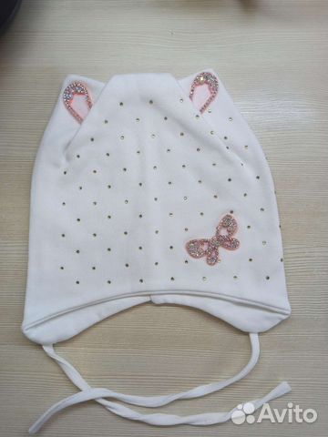 Шапка для девочки новая