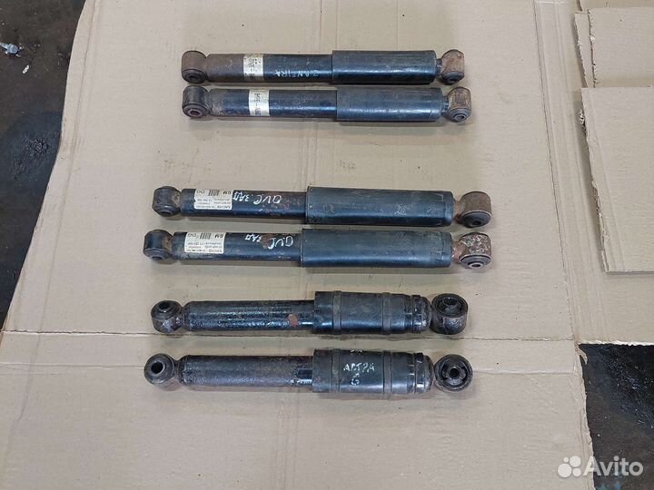 Стойки амортизатор Opel Astra G H Zafira A B