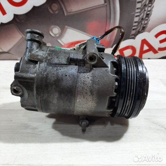 Компрессор кондиционера Opel Astra H хэтчбек 2005