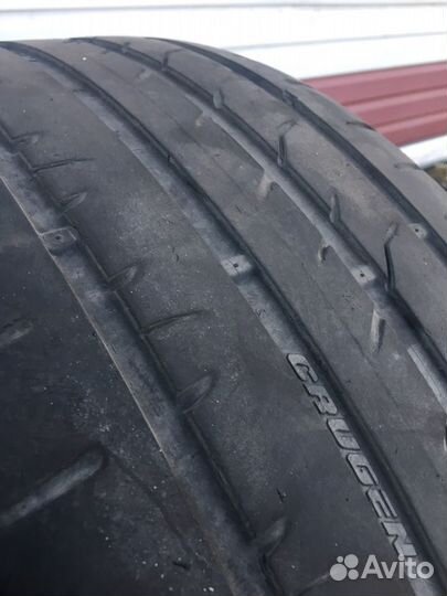 Marshal 793 275/40 R20