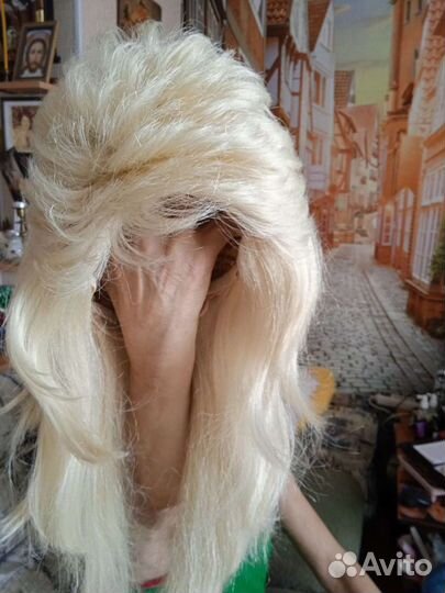 Парик длинный