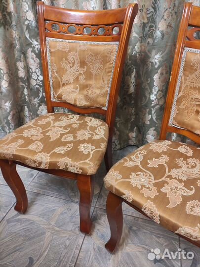 Стулья кухонные деревянные