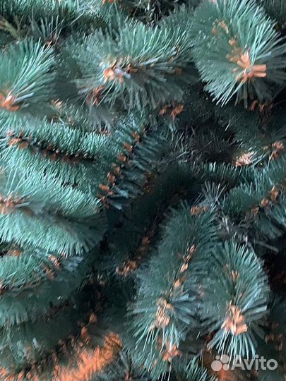 Елка искусственная