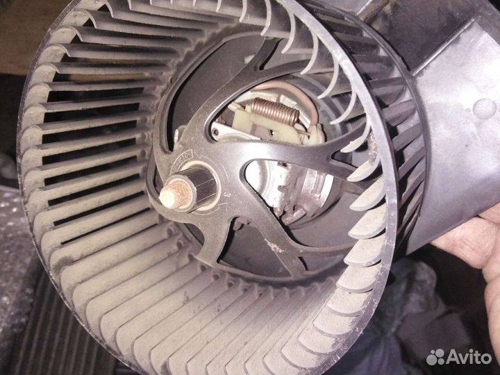 Мотор отопителя Сеат Толедо2