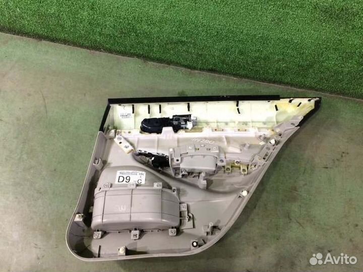 Обшивка двери задняя левая Honda Civic FD3 LDA