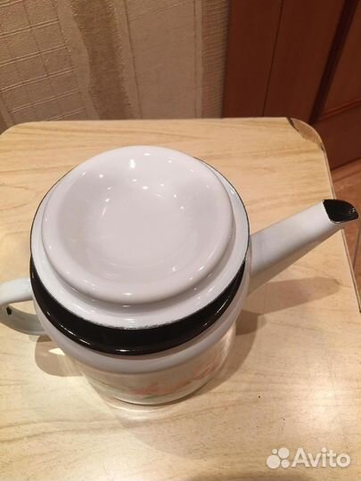 Заварочный чайник эмалированный новый