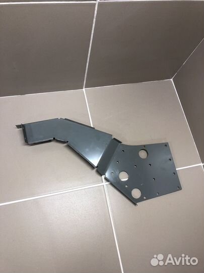 Накладка лонжерона переднего левого Нива 2121