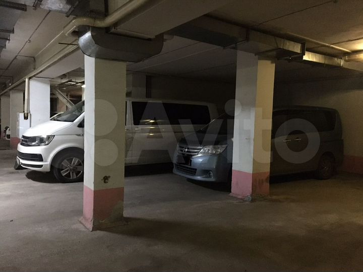 Машиноместо, 29 м²