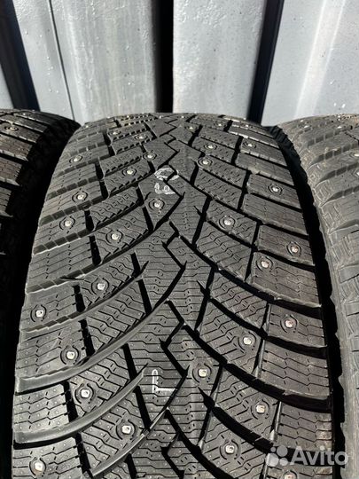 Pirelli Scorpion Ice Zero 2 255/50 R20