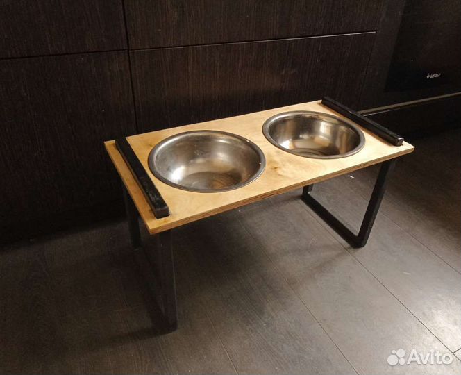 Подставка для мисок