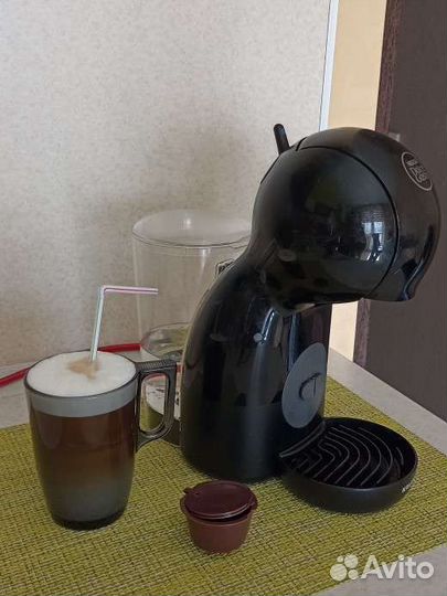 Капсульная кофемашина +многоразовую капсулу подарю