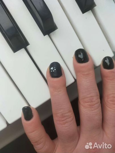 Маникюр на дому