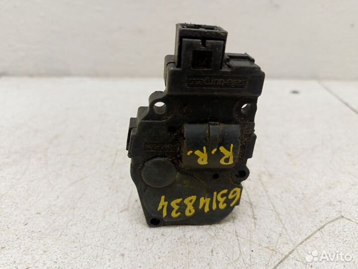 Моторчик заслонки печки