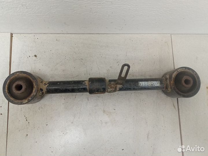Тяга задняя продольная левая внутренняя