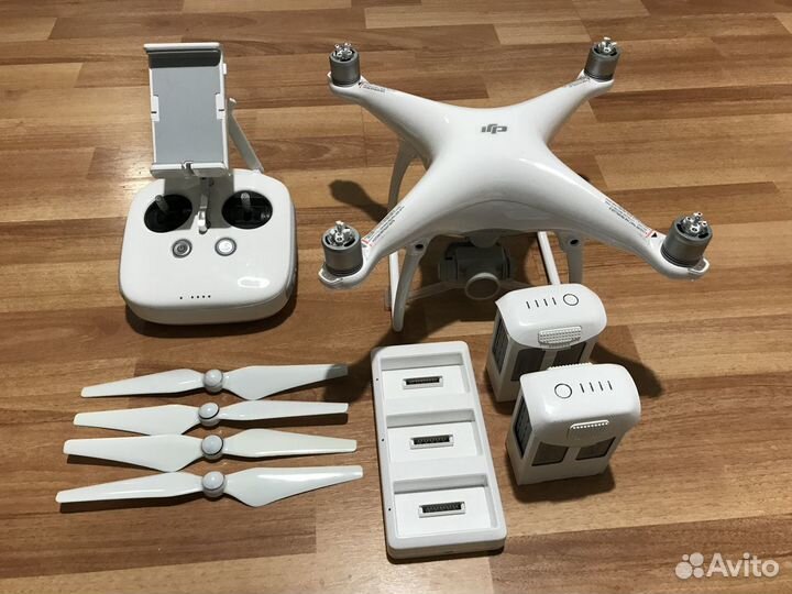 Квадрокоптер dji phantom 4