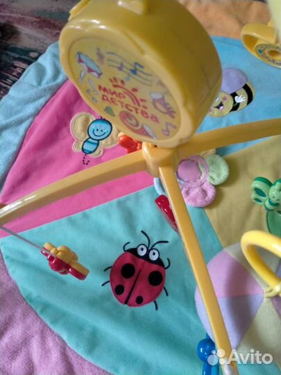 Развивающие игрушки для малышей пакетом