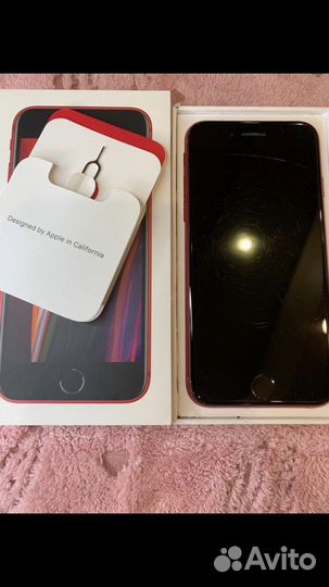 Телефон iPhone SE 2020