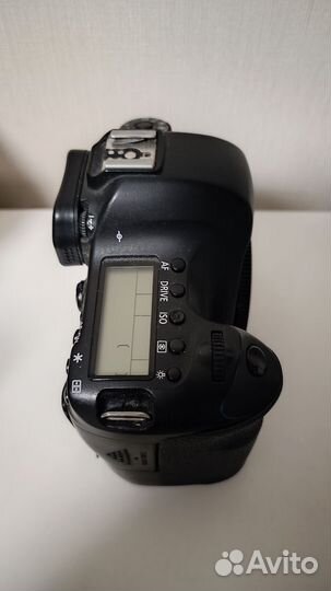 Зеркальный фотоаппарат canon 6d