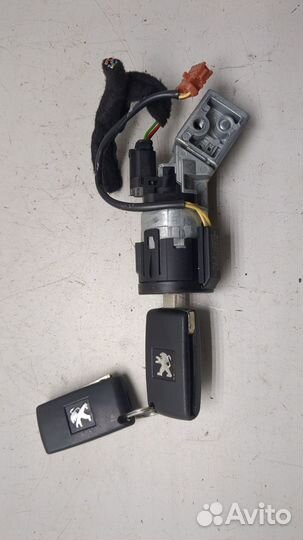 Замок зажигания Peugeot 308, 2012