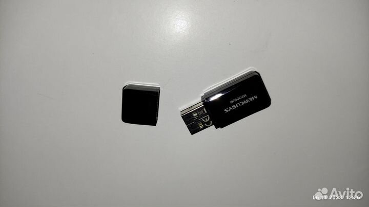 Wi-Fi адаптер Mercusys MW300UM