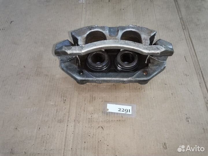 Суппорт передний левый