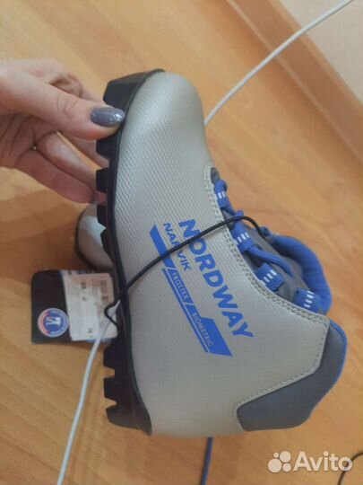 Новые лыжные ботинки 34 размер