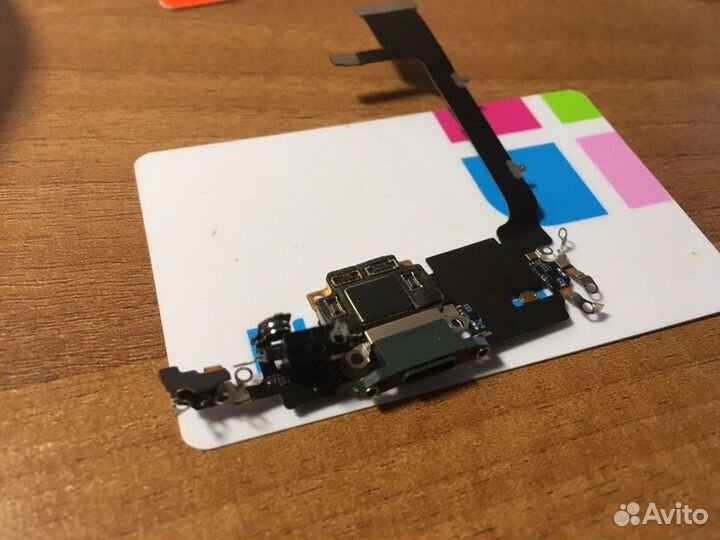 iPhone 11 Pro черный Шлейф оригинал снят