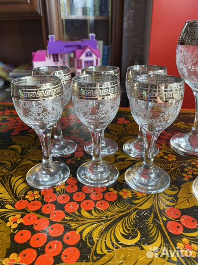 Набор бокалов, рюмок, фужеров