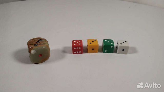 Игральные кубики/кости оникс
