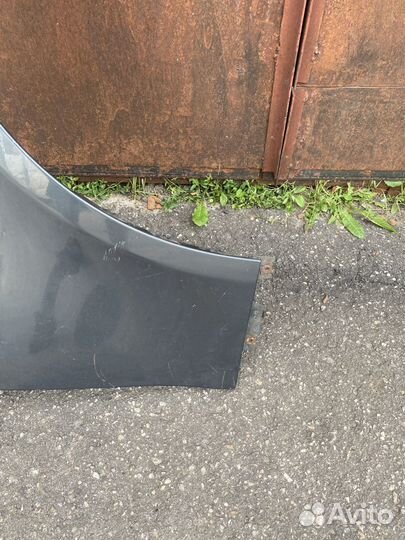 Крыло переднее правое BMW 5 E60, E61 Арт. 260420