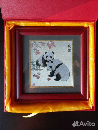 Картина с пандами, в подарочной коробке