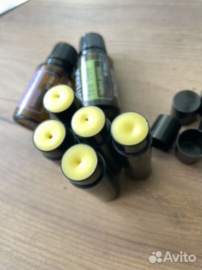 Бальзам для травмированных губ