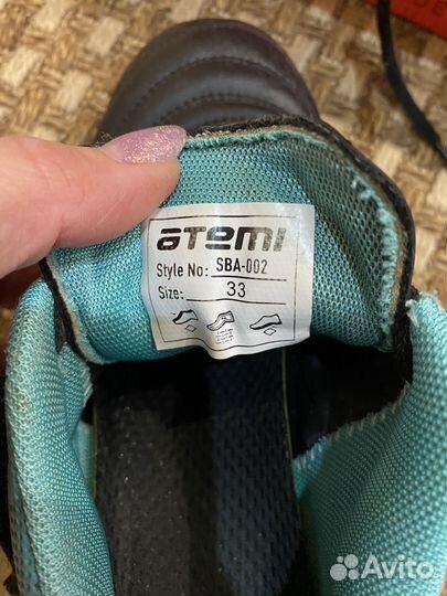 Детские футбольные бутсы