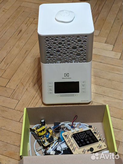 Увлажнитель воздуха Electrolux ehu 3715 ECOline