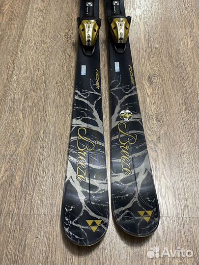 Горные лыжи Fischer breeze